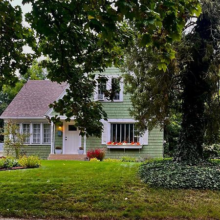 Villa Cozy Cape Cod Grand Rapids Exterior foto